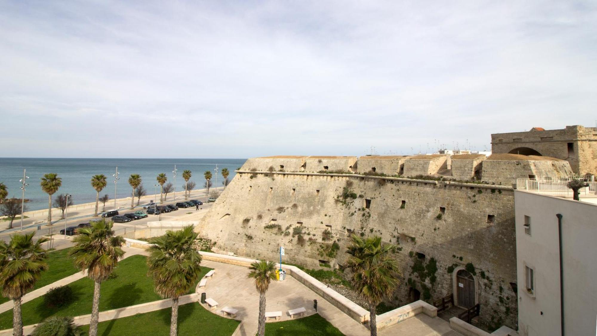 B&B Al Duomo Mola di Bari Kültér fotó