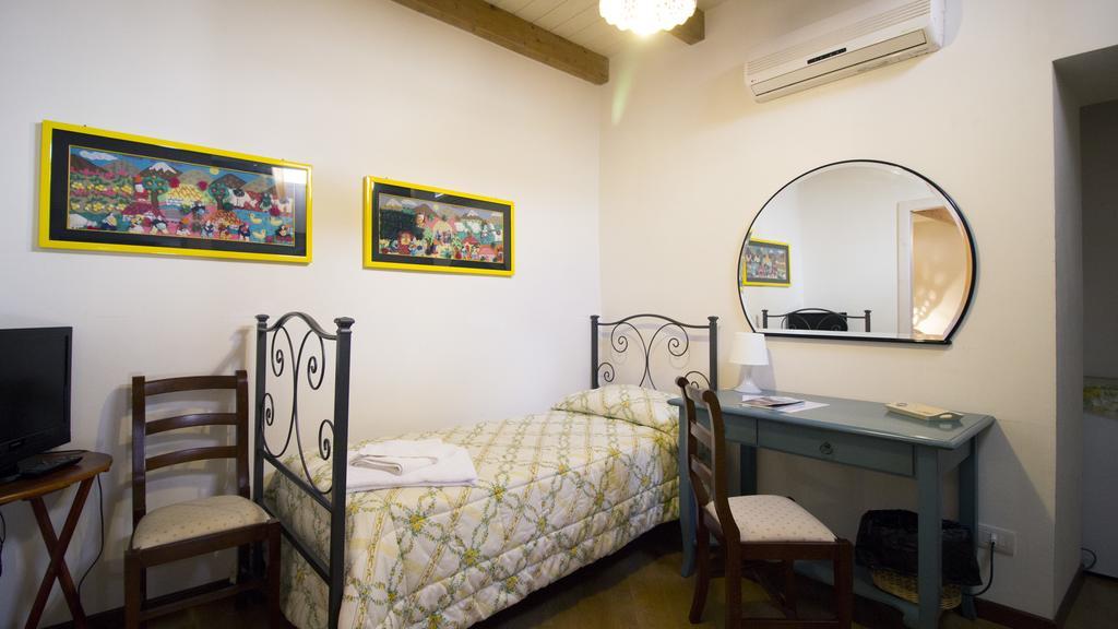 B&B Al Duomo Mola di Bari Kültér fotó
